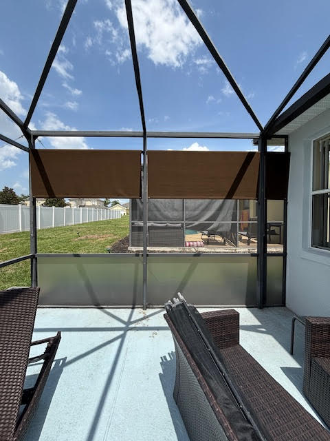 Sunbrella Hogan fabric roller shade detail